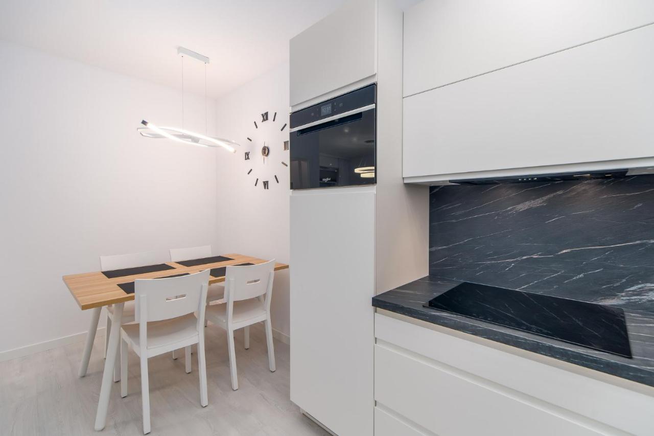 Faro Apartamenty Nadmorskie Tarasy Spa Przy Latarni I Molo Baseny, Sauny, Fitness I Parking W Cenie Kołobrzeg Exterior foto