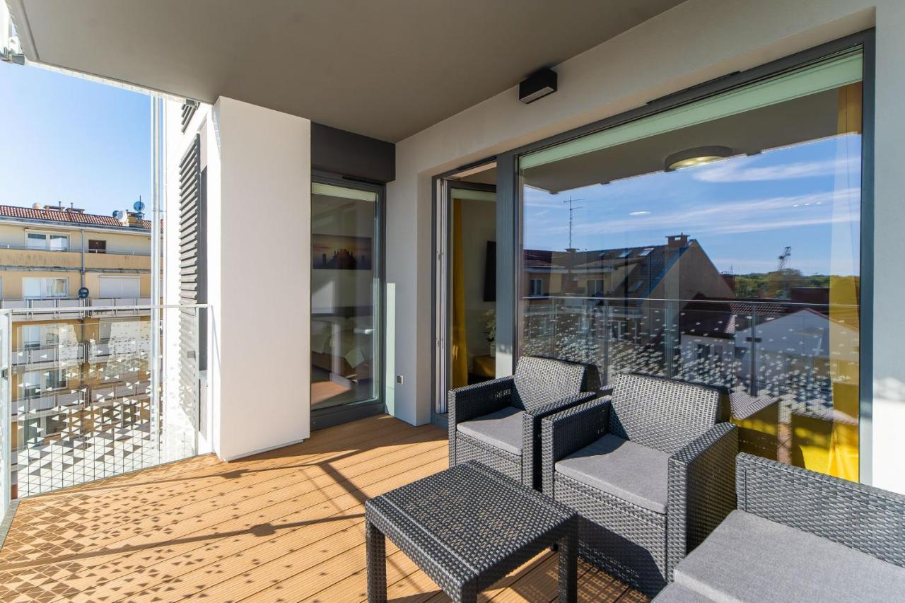 Faro Apartamenty Nadmorskie Tarasy Spa Przy Latarni I Molo Baseny, Sauny, Fitness I Parking W Cenie Kołobrzeg Exterior foto
